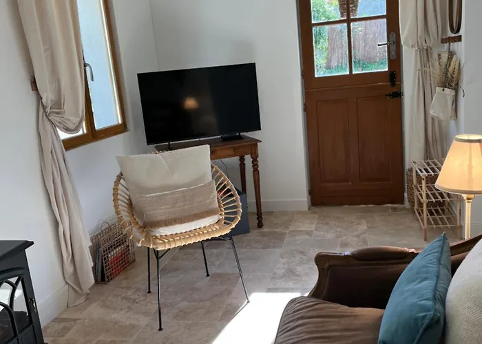 Sunshine Holiday home Fontevraud-l'Abbaye